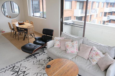 Amaroo 44 - eAccommodation 2