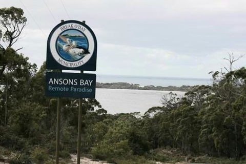 Amazing Ansons Bay Remote Paradise For The Family In The Bay Of Fires Area - eAccommodation 1