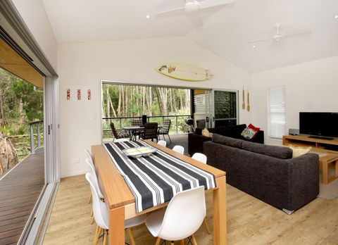 AMIRI AMITY POINT - eAccommodation 3