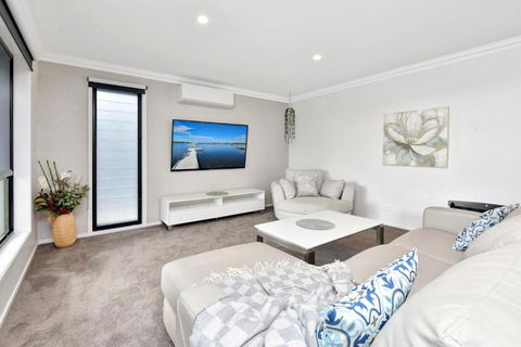 Anaka Retreat - eAccommodation 4