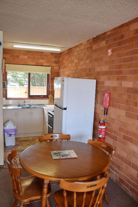 Anglers Lodge 4 - Bring Your Own Linen - eAccommodation 1