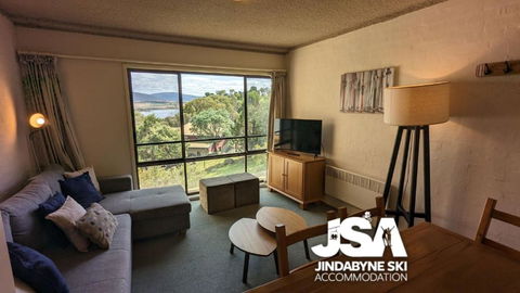 Alpine Mountain View Kirwan 9 - eAccommodation 2