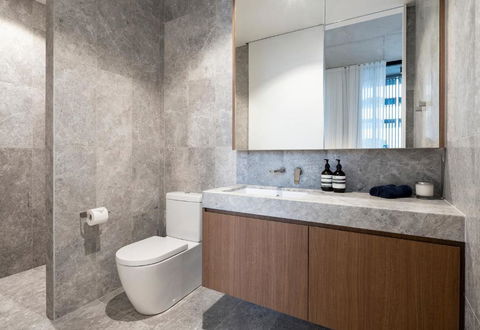 Alfred & Turner Apartments, Luxury 2 Bedroom Condos In The Heart Of The Valley - eAccommodation 1