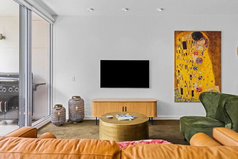 Apartment On Honeysuckle - eAccommodation 0