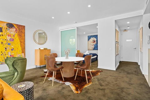 Apartment On Honeysuckle - eAccommodation 4