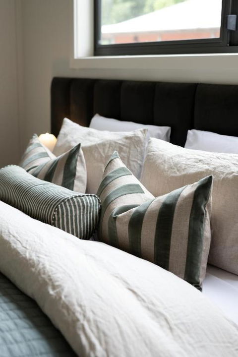 Apartment Two - Apartments On Gavan - eAccommodation 2