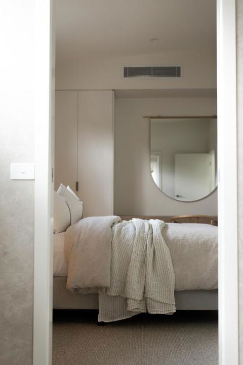 Apartment Two - Apartments On Gavan - eAccommodation 4