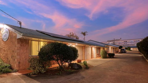 Apollo Lodge - eAccommodation 1