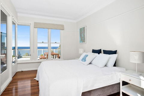 Aqua Whale Beach By TCC - eAccommodation 3
