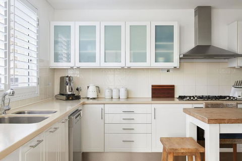 Arabella - 2 Bedroom Holiday House Nelson Bay - eAccommodation 4