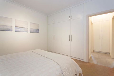 Arcadia Apartment - Cottesloe - eAccommodation 3