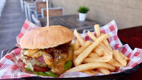 Argyle Hotel Southern Highlands - eAccommodation 3