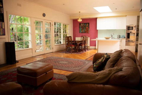 Art House On The Park - eAccommodation 0