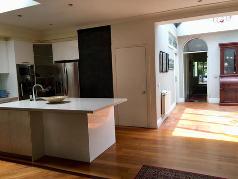 Art House On The Park - eAccommodation 3