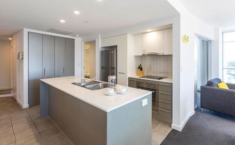 Artique Surfers Paradise - Official - eAccommodation 2