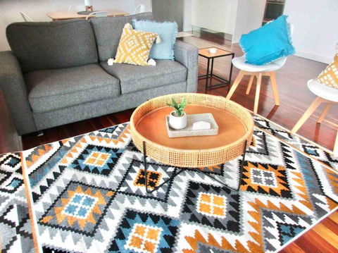 Aspendale Beach Escape -Walk To Mordialloc - eAccommodation 1