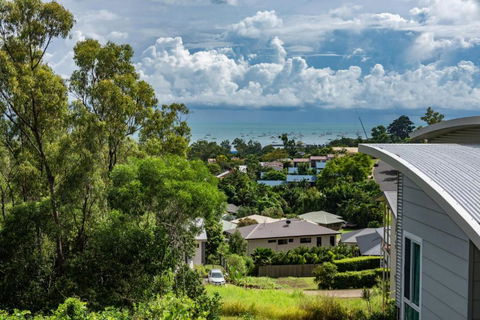 Austinmer - Cannonvale - eAccommodation 2