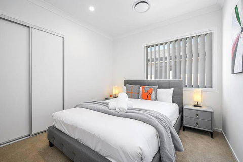 Austral Mordern House 10ppl - eAccommodation 4