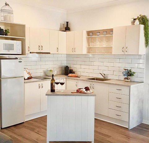 Autumn Beauty - Mountain View Cottage 3 - eAccommodation 2