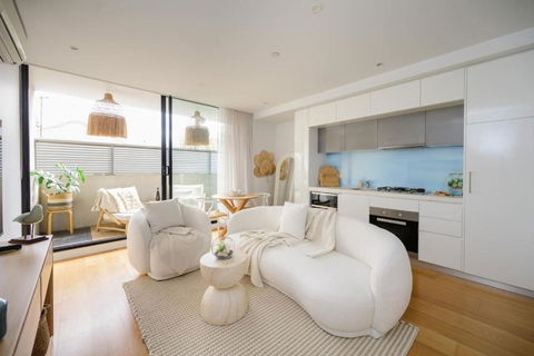 Ava, 100m To Beach - eAccommodation 0