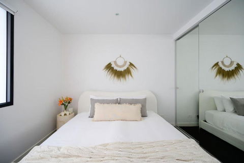 Ava, 100m To Beach - eAccommodation 4