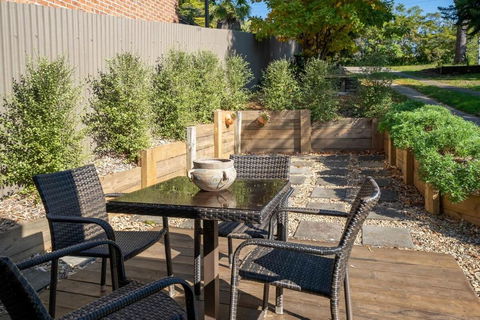 Architecturally Designed Nature Lovers Delight - eAccommodation 0