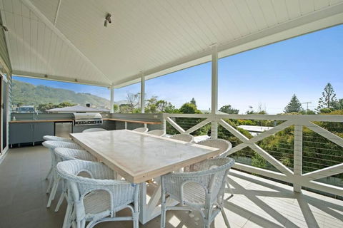 Apollo Bay Oceanview Mountain Retreat, Pet Friendly, EV Station, Fireplace - eAccommodation 0