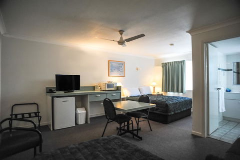 Southport Motel & Apartments - eAccommodation 22
