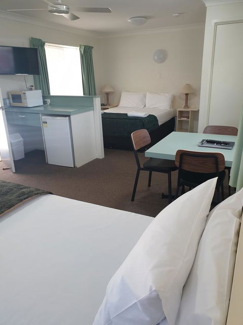 Southport Motel & Apartments - eAccommodation 20