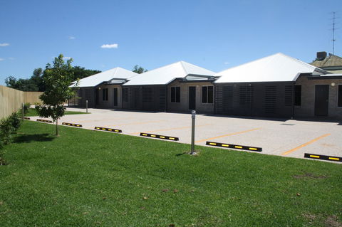 Emerald Park Motel - eAccommodation 10