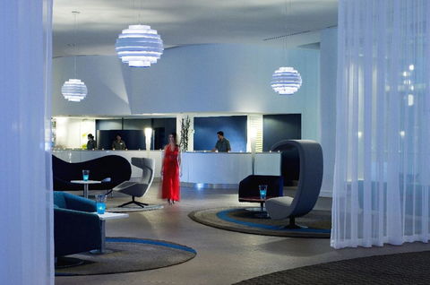 Hilton Cairns - eAccommodation 14