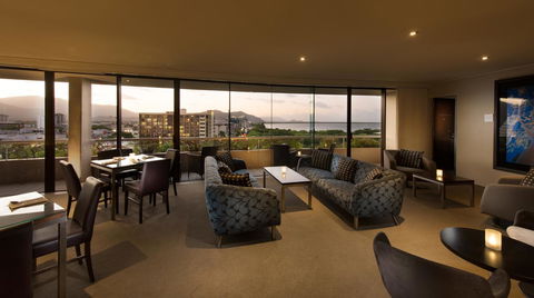 Hilton Cairns - eAccommodation 36