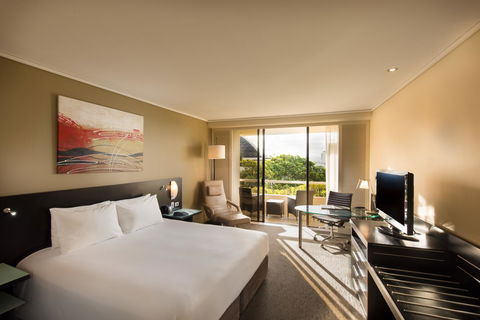 Hilton Cairns - eAccommodation 9