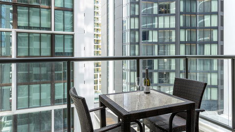 Apartments @ 212 Margaret - eAccommodation 12