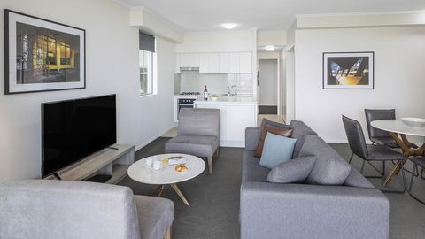 Apartments @ 212 Margaret - eAccommodation 2