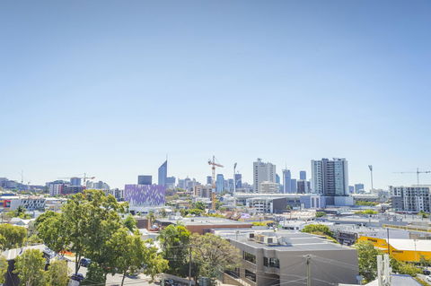 Eastwood Apartments - eAccommodation 11