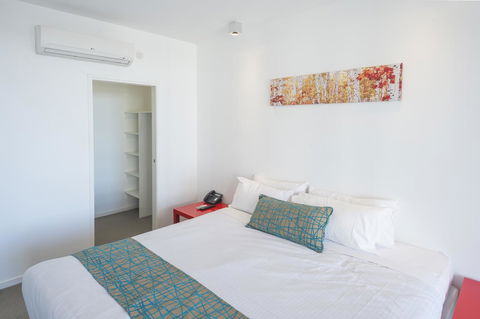 Eastwood Apartments - eAccommodation 6