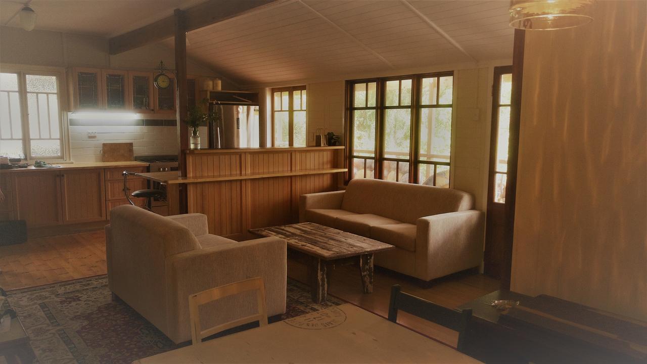 Anthony QLD eAccommodation