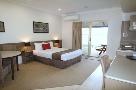Midlander Motor Inn - eAccommodation 25