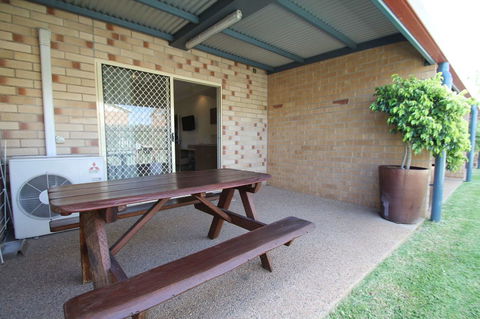 Midlander Motor Inn - eAccommodation 15