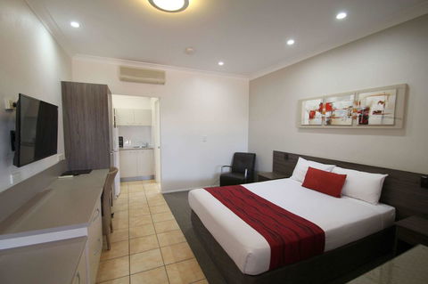 Midlander Motor Inn - eAccommodation 12