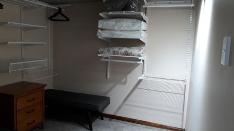 Private Apartment With Scenic Gardens - eAccommodation 14