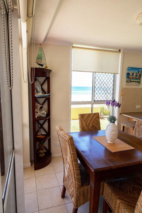 Crystal Beachfront Apartments - eAccommodation 7