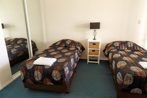 Crystal Beachfront Apartments - eAccommodation 22