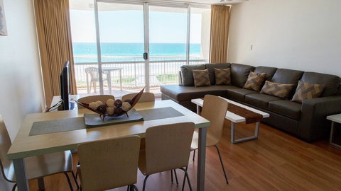 Crystal Beachfront Apartments - eAccommodation 42