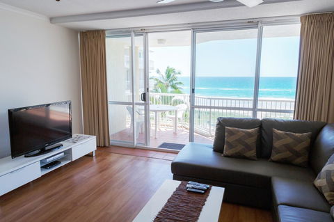 Crystal Beachfront Apartments - eAccommodation 37