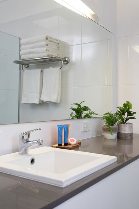 Coopers Colonial Motel - eAccommodation 18