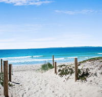 Walk to Surf Beach - Ground floor apartment - Bribie Horizons Boyd St Woorim - eAccommodation
