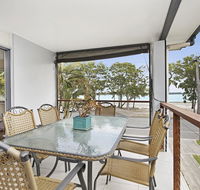 Fishing and Swimming at your doorstep - Sylvan Beach Esp Bellara - eAccommodation