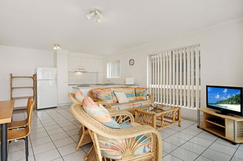 LISTEN TO THE SURF From Rickman Pde, Woorim - eAccommodation 9